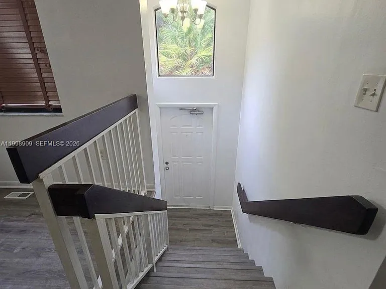 15515 N Miami Lakeway #202-11 — Photo 5