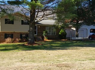 560 Dogwood Ln, Whitwell, TN 37397