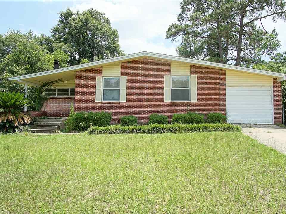 1st image of 1214 Suburban Dr