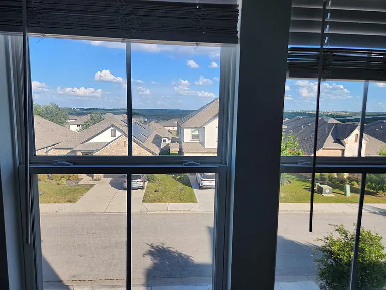 712 Pinnacle View Dr — Photo 26