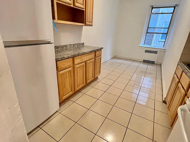 14125 Northern Blvd #6F — Photo 12