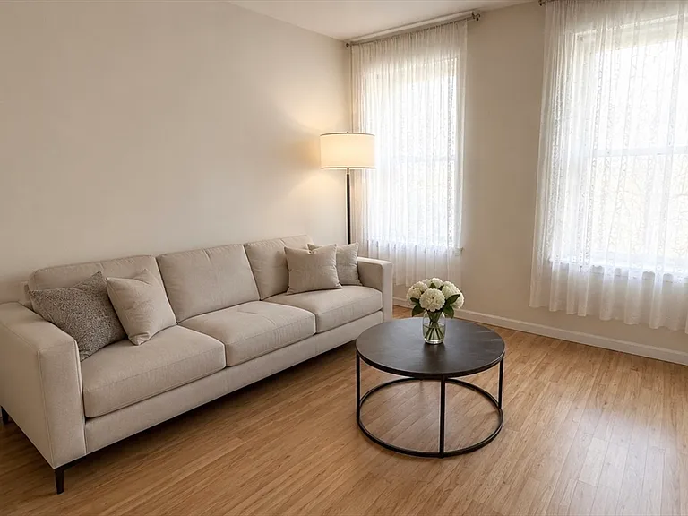 92 Gordon St #301 — Photo 3
