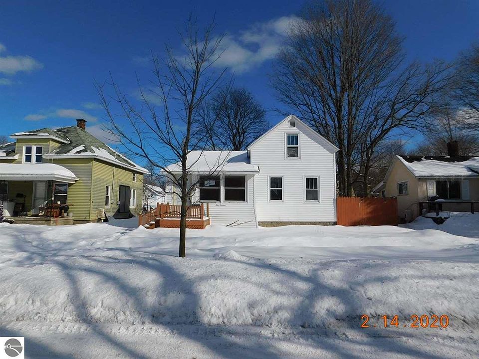1st image of 916 Cotey St