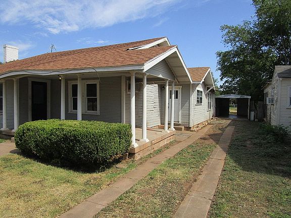 3rd image of 1011 Symonds Pl