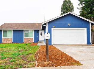 1250 Eleanor Ave, Rohnert Park, CA 94928