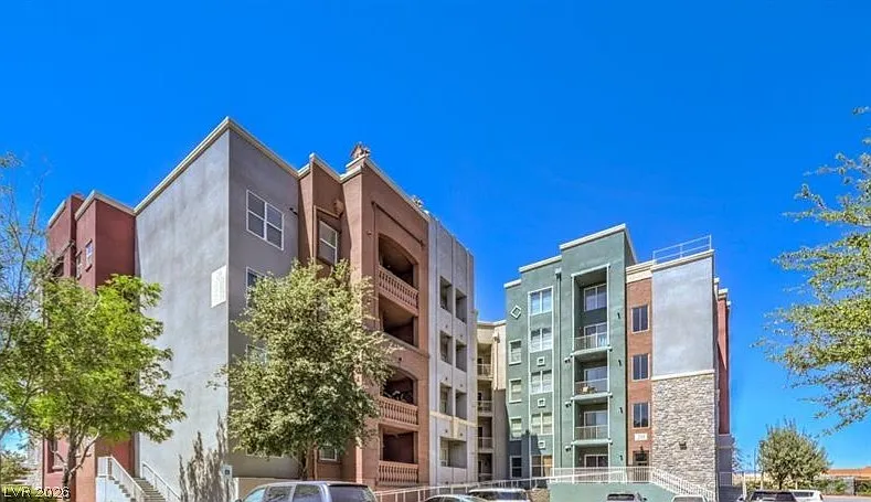 20 E Serene Ave #104