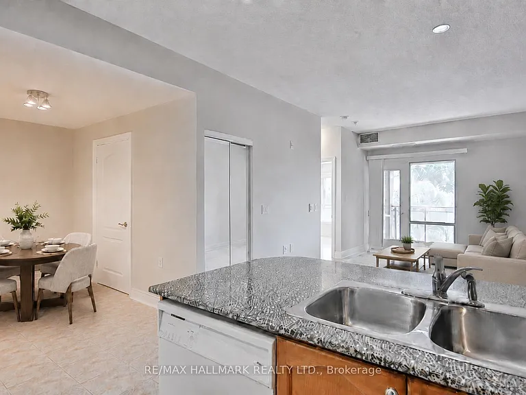 8201 Islington Ave #411 — Photo 9
