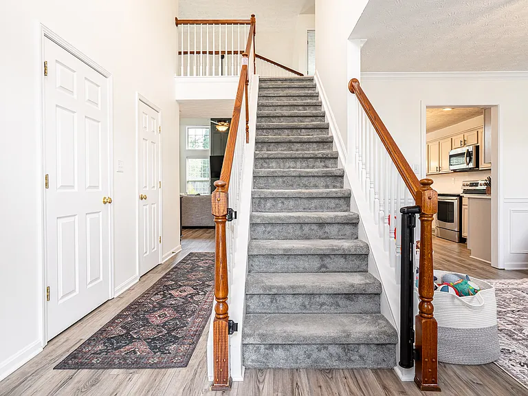 11009 Symington Cir — Photo 36