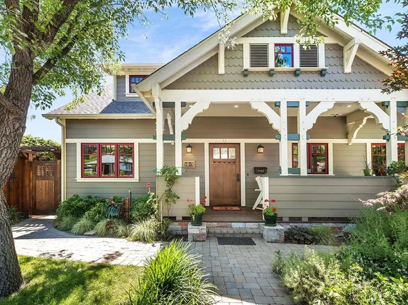 1017 Sunnyside Drive, Healdsburg, CA 95448