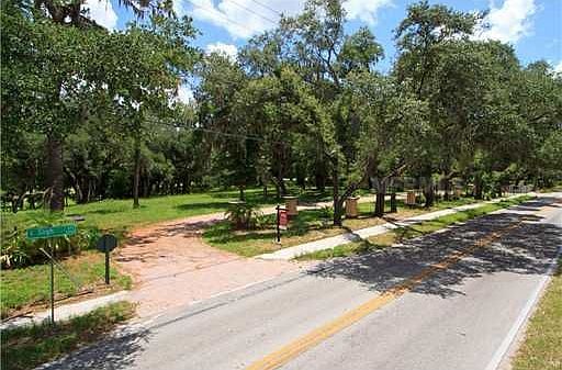 2nd image of 6108 River Nook Dr