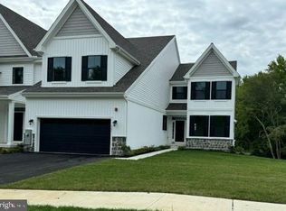 307 Leahy Dr, Newark, DE 19711