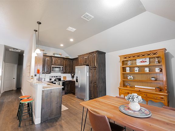 5th image of 2404 Duro Ct