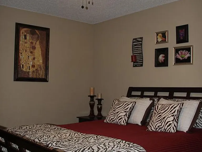 3245 W Parkway Dr — Photo 15