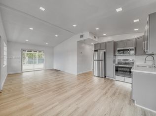 26900 SW 143rd Ct, Homestead, FL 33032