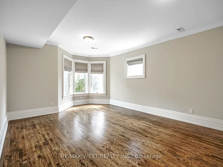 70 Forest Hill Rd — Photo 23