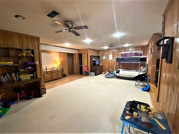 5th image of 787 Ashley Road 122