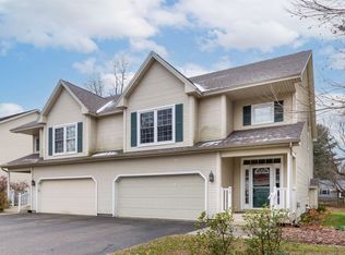 75 Lilac Ln, South Burlington, VT 05403
