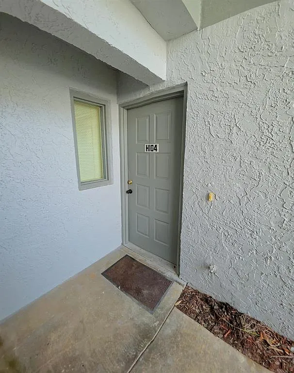 3 bed, 2.0 bath, 1029 sqft, $1,399 — Photo 2