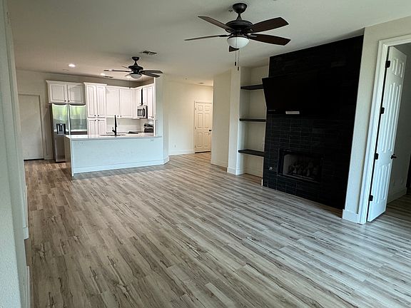 3rd image of 7580 E Earll Dr Unit 81
