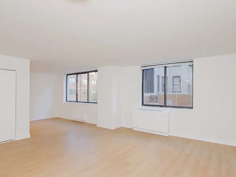 730 Columbus Ave #11B — Photo 16