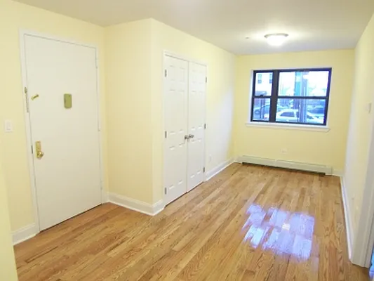 Rented by Citi Habitats | media 17