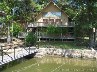 1042 Triple Cove Ln, Camdenton, MO 65324