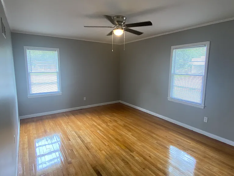 4301 Fredericks Ave — Photo 17