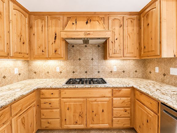 5th image of 21848 El Oso Way