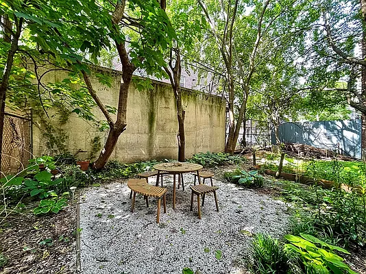 Rented by Douglas Elliman | media 20