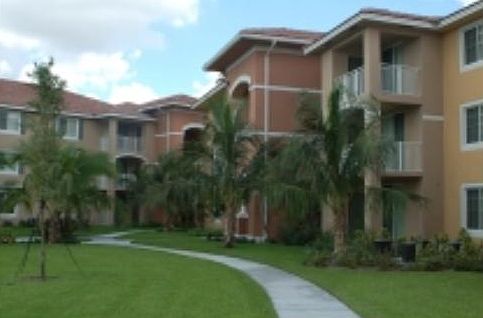 2nd image of 6466 Emerald Dunes Dr APT 203