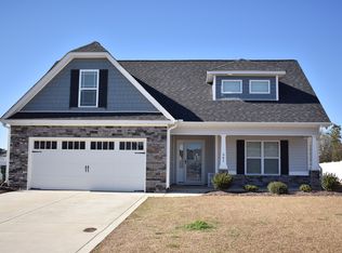 541 Brookfield Dr, Winterville, NC 28590