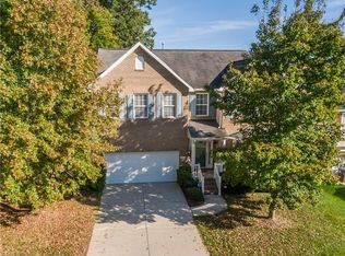 2705 Amesbury Rd, Winston Salem, NC 27103