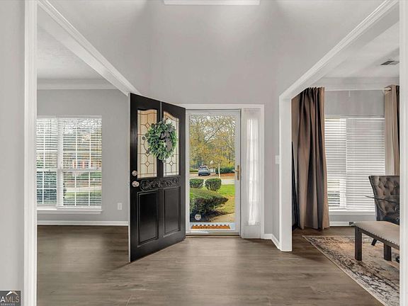 4th image of 2635 Rainbow Creek Dr