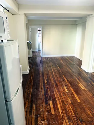 Rented by City Connections Realty | media 16