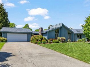 39 Almy Knoll Ter, Portsmouth, RI 02871