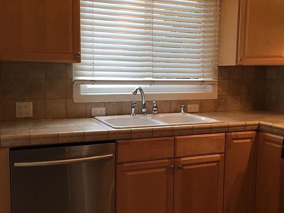 5th image of 1217 N Crescent Heights Blvd APT B