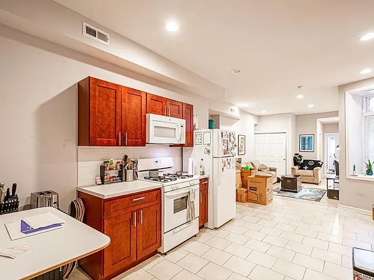 5102 Larchwood Ave #1 — Photo 2