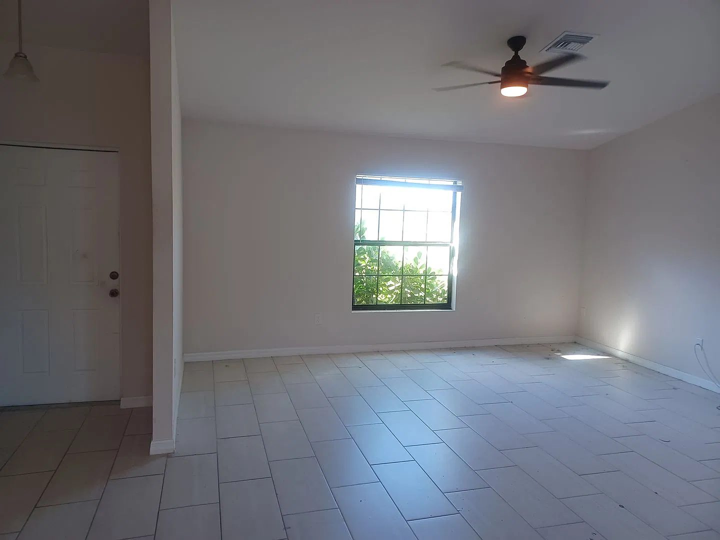 Coming Soon 3 BR / 2 BA Home with Pool Overlooking a Canal — Photo 3