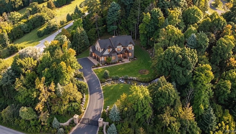 1st image of 5797 Chestnut Ridge Rd