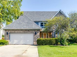 180 Pauline Ave, Buffalo Grove, IL
