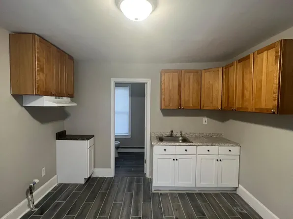 49 Stevens St #1, New Haven, CT 06519