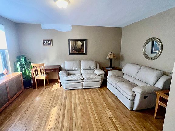 5th image of 204 Richbell Road #B4
