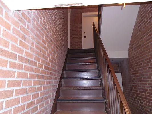 Rented by 18 REALTY | media 50