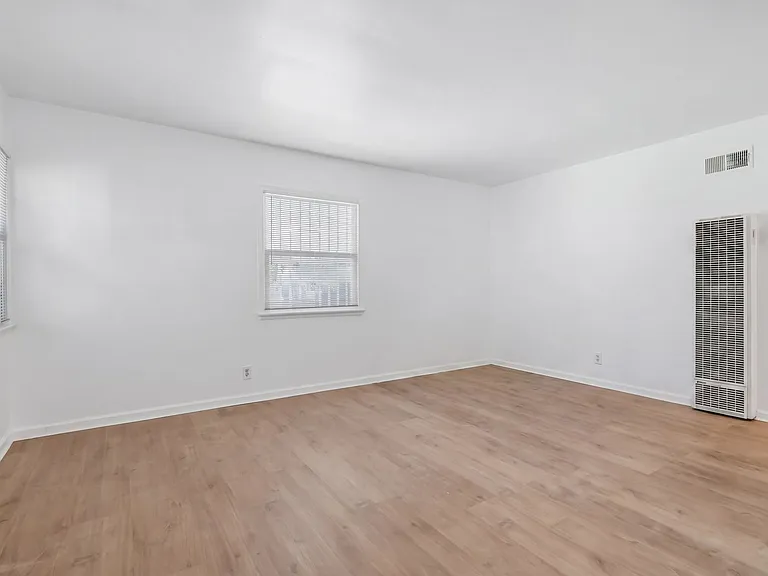 12805 Vanowen St — Photo 2