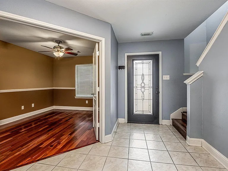 7911 Forest Stone St — Photo 5
