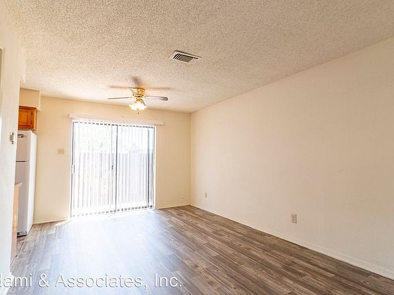 5th image of 922 Fannin St #Fp111-111