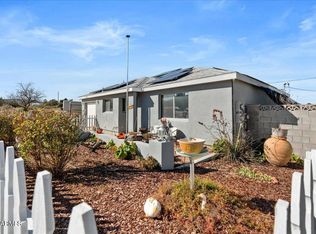 20656 E Wagon Way, Cordes Lakes, AZ 86333