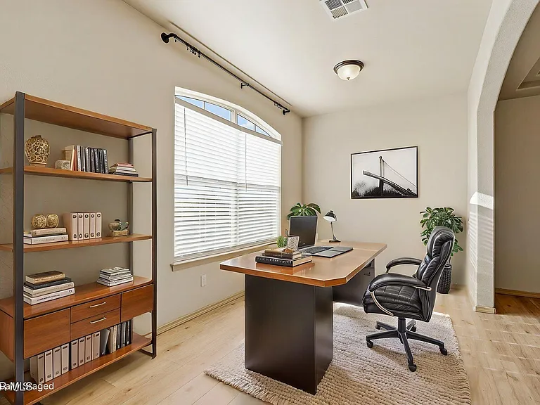 3144 Hidden Creek Dr — Photo 15