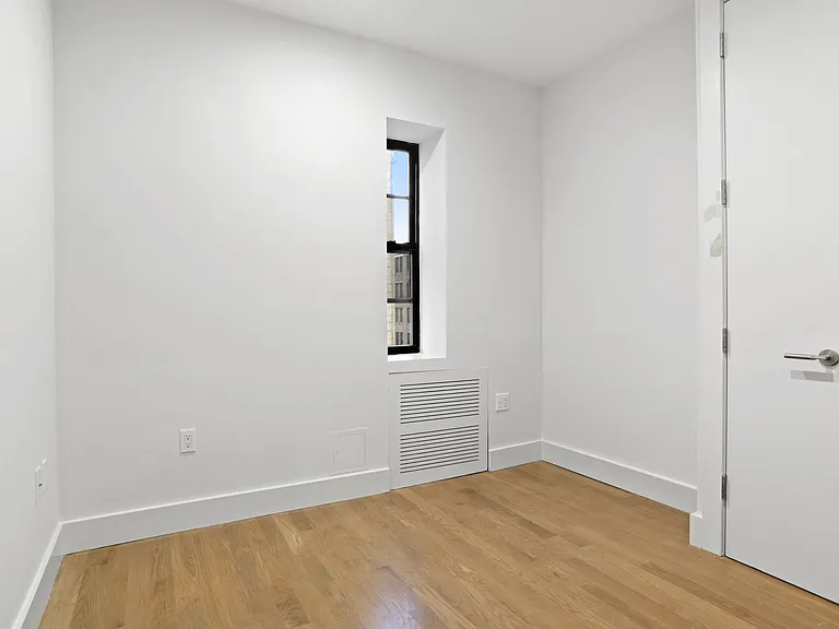 121 Madison Ave #11E — Photo 6