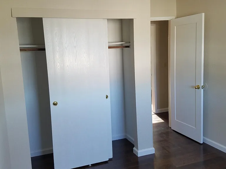326 Vel Pl — Photo 8